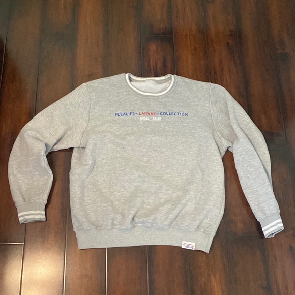 VINTAGE GREY CREWNECK - Picture 1 of 2